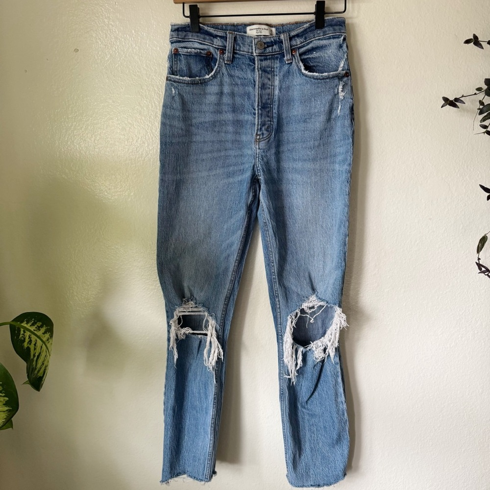 Abercrombie | Long High Rise Dad Jeans